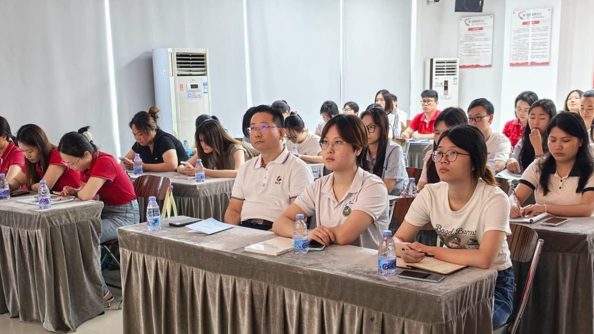 德永信财税集团新闻图片